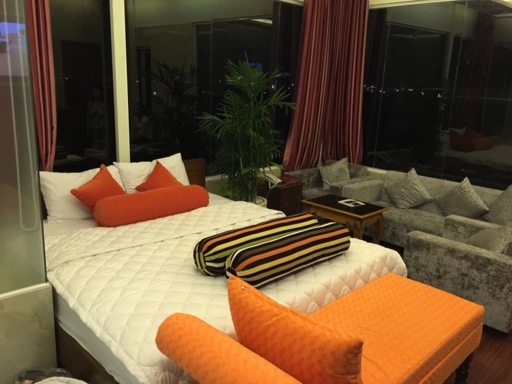 Art Deluxe Hotel Nha Trang Buitenkant foto