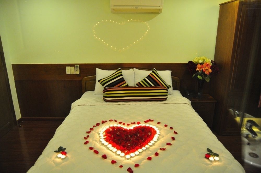 Art Deluxe Hotel Nha Trang Buitenkant foto
